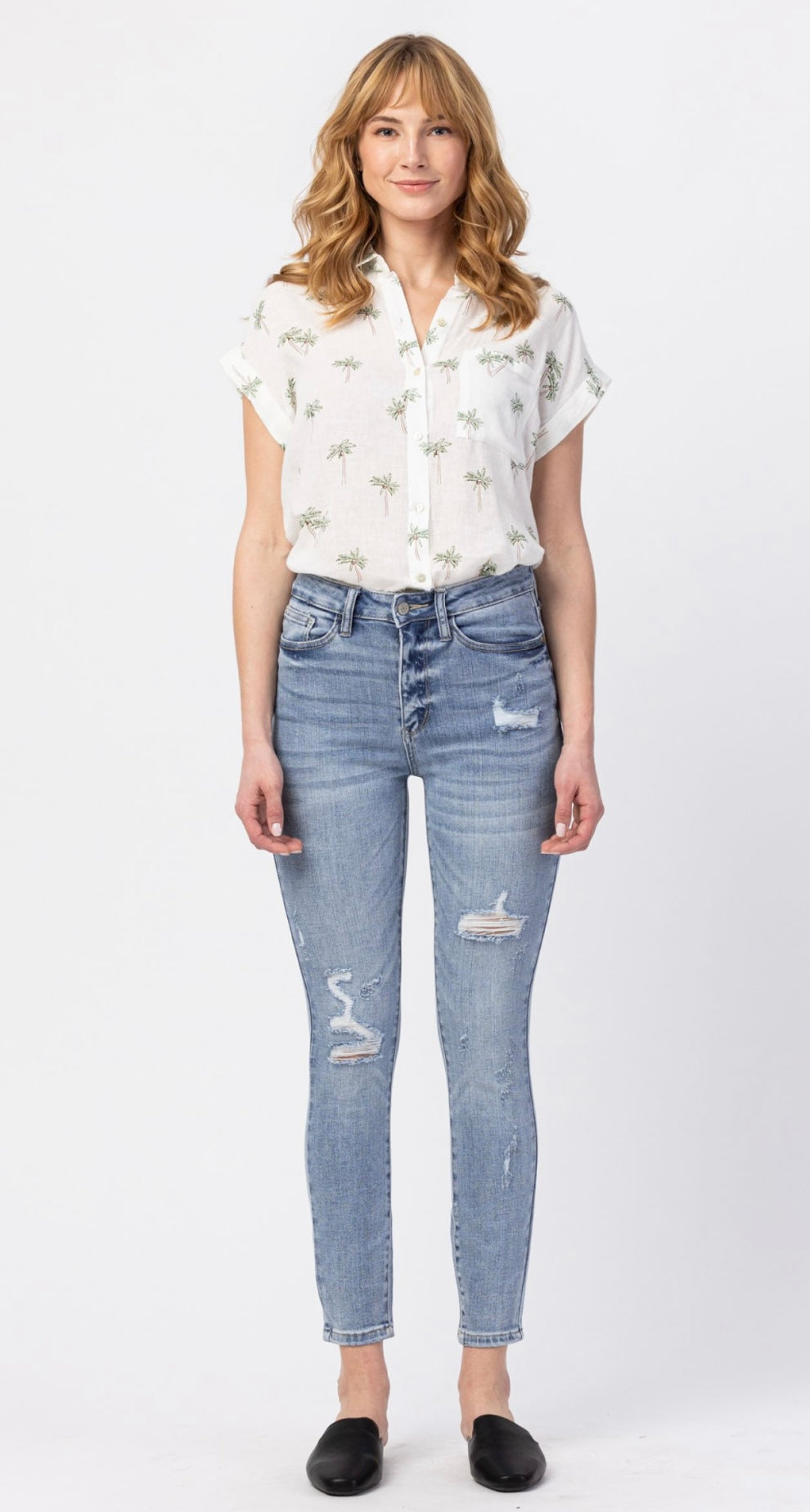 Judy Blue Slightly Distressed Skinny