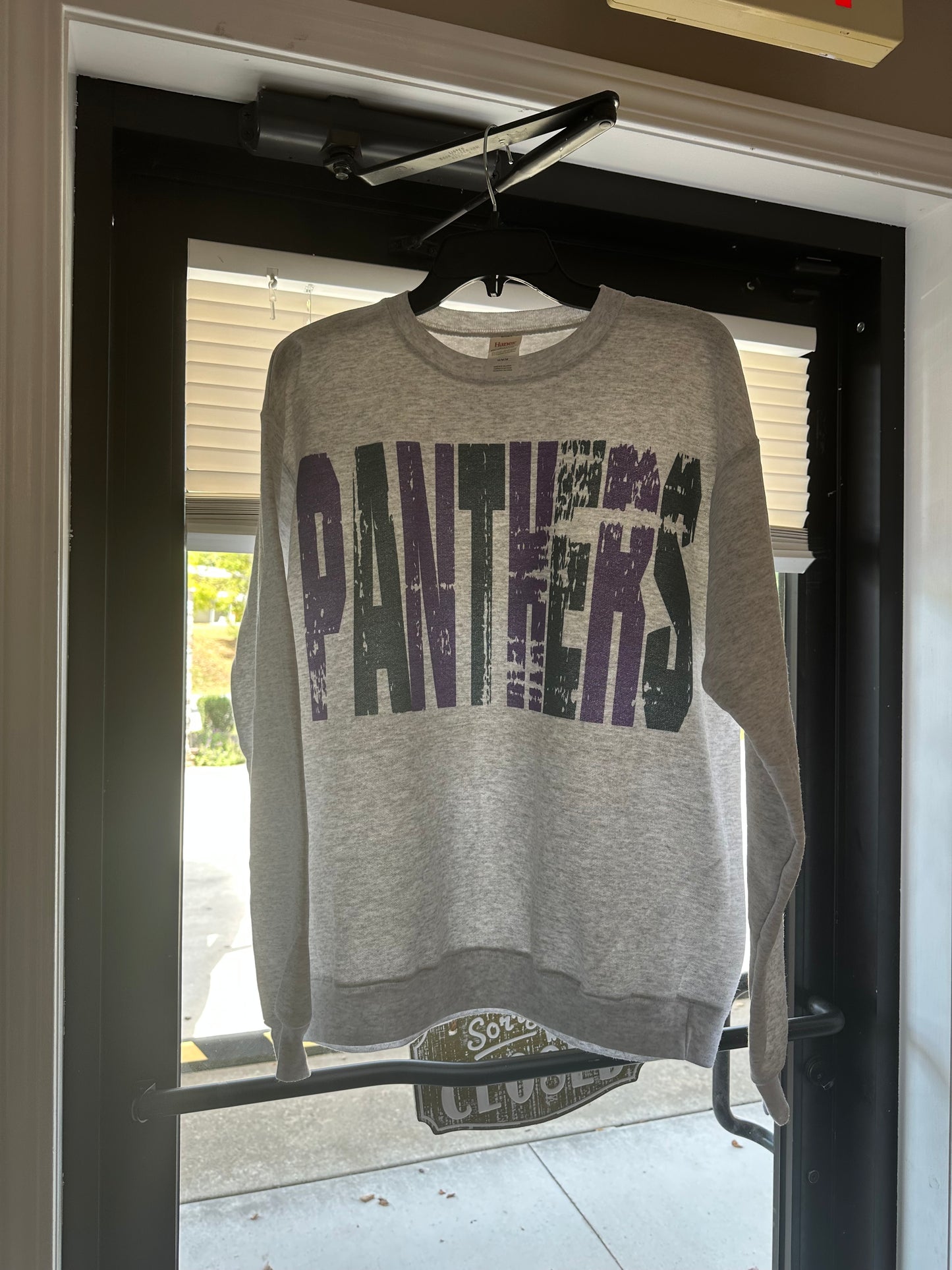 Grunge Mascot Crewneck Sub