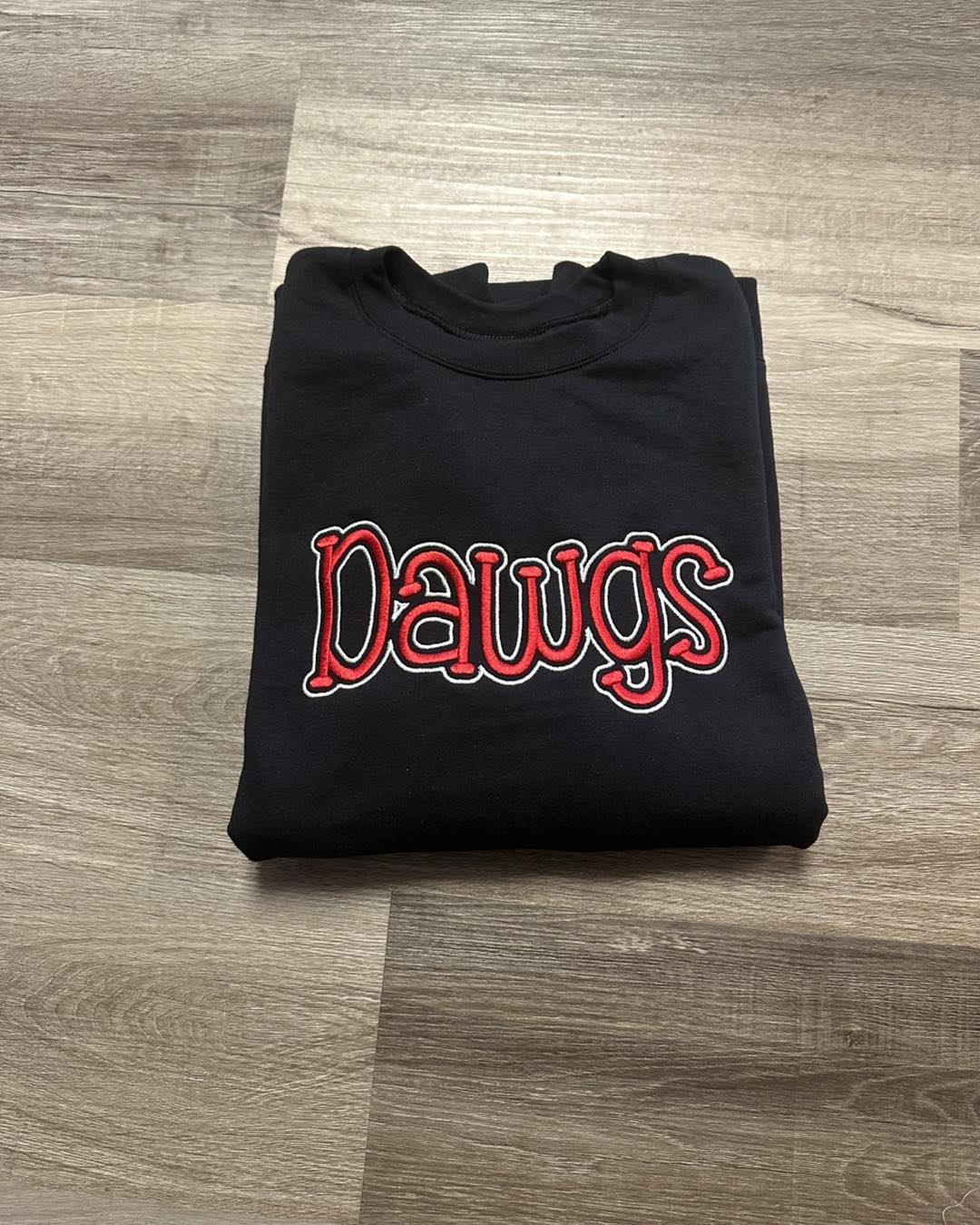 Team Spirit Puff Embroidered Top