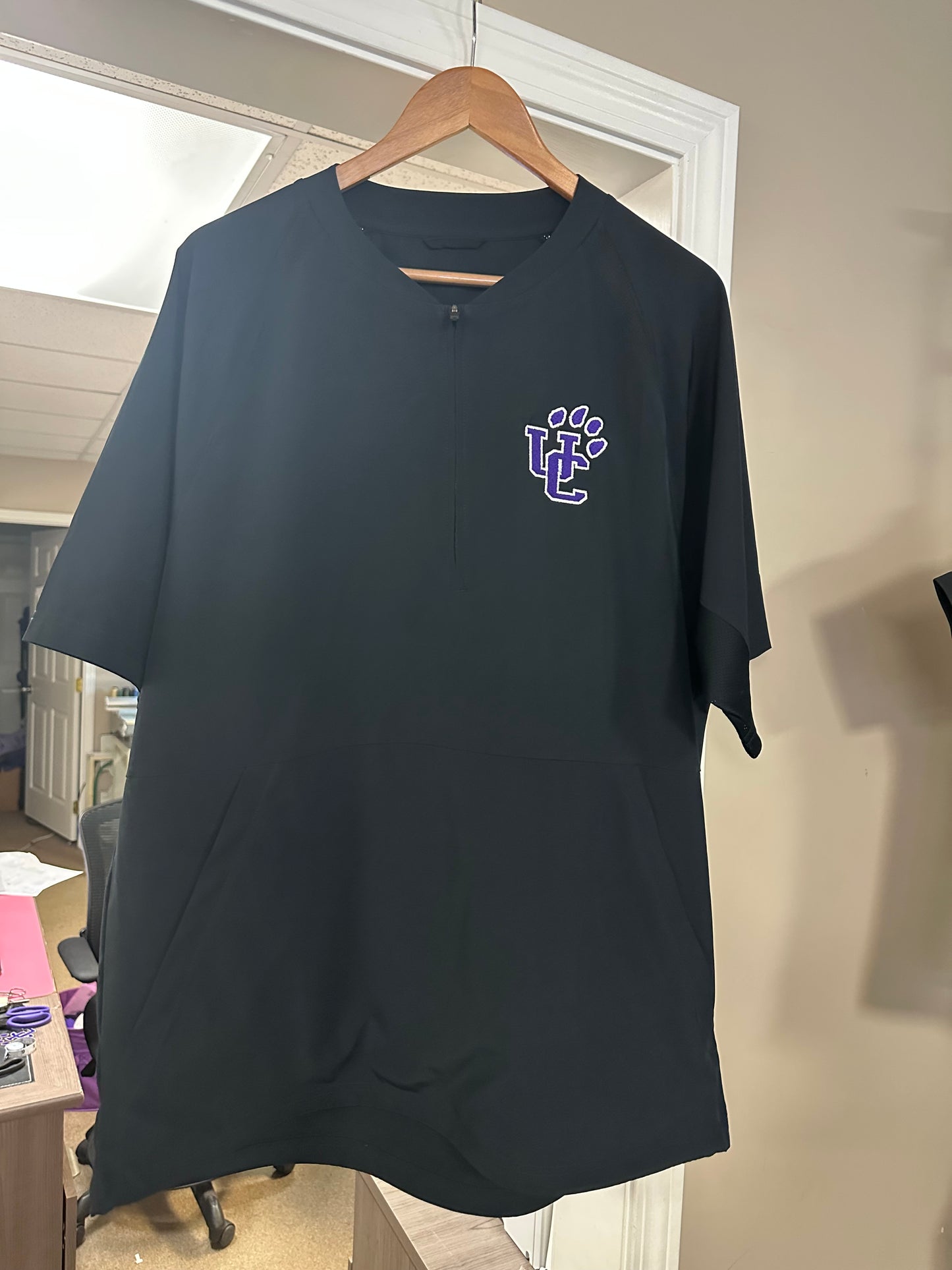 1/2 Zip UC Embroidered Short Sleeve Jacket