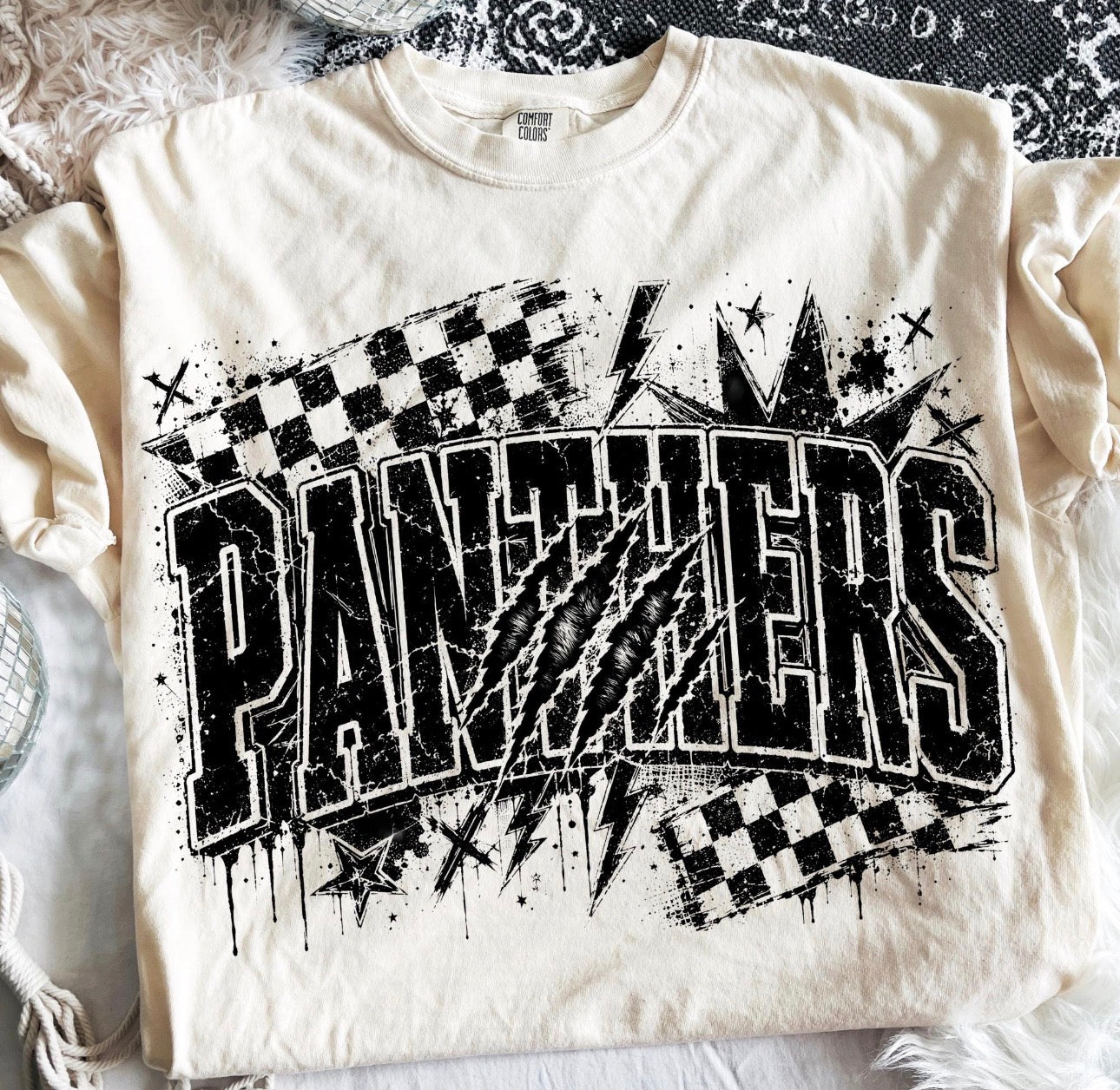 26 Graffiti Panthers- Adult