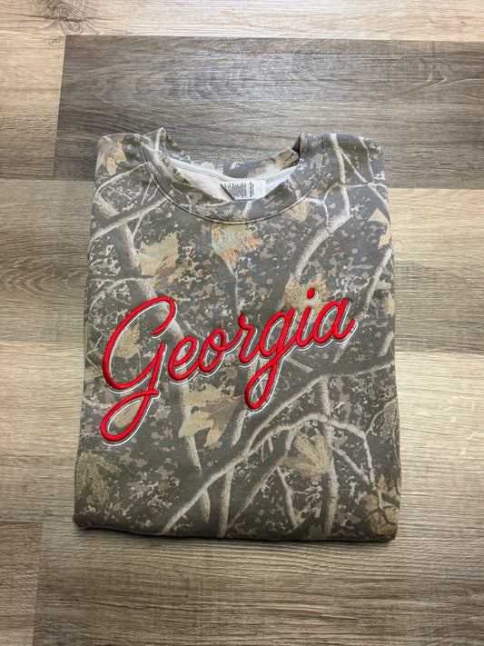Georgia Script Embroidered Deadwood Camo Crewneck